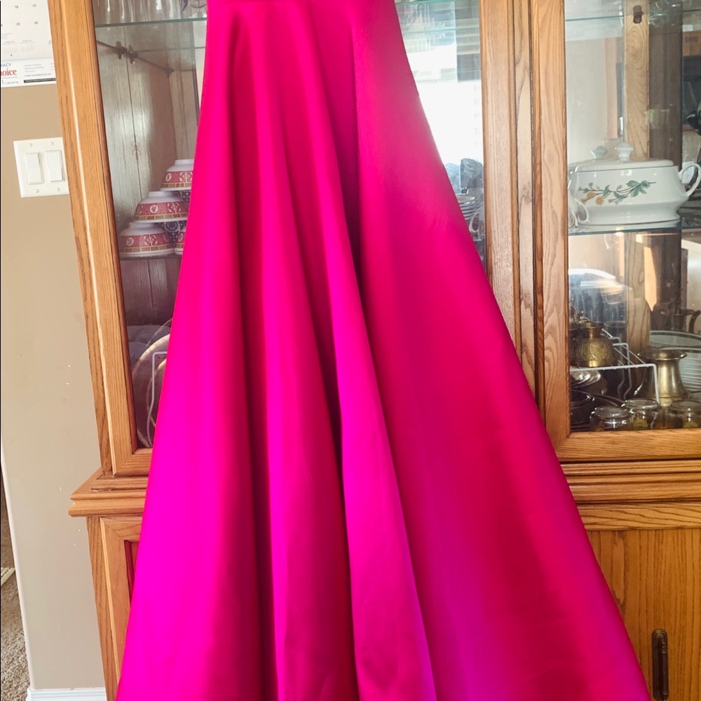 Prom dress - Picture 8 of 10